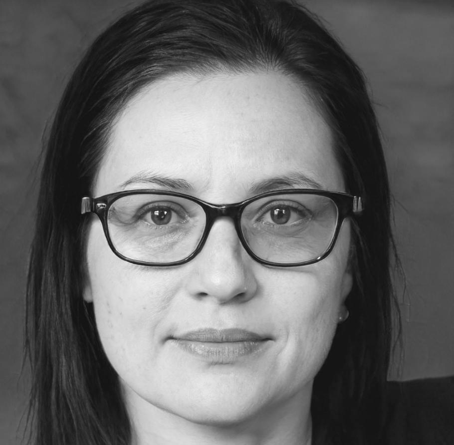 Elena Torriani, maestra di danze standard e moderne